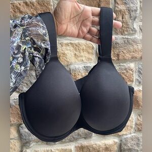 Dreamfit Women's Black Bra size 42 DDD NEW